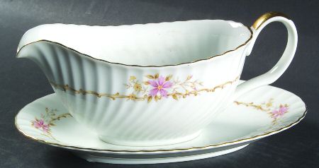 Gaylord Gravy Boat & Underplate/Relish
