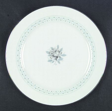 Gaylord Dinner Plate