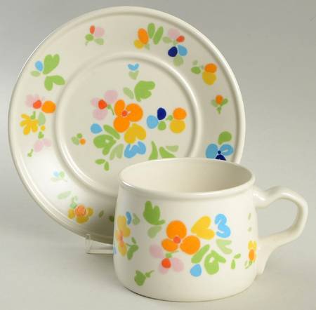 Gazebo Flat Cup & Saucer Set