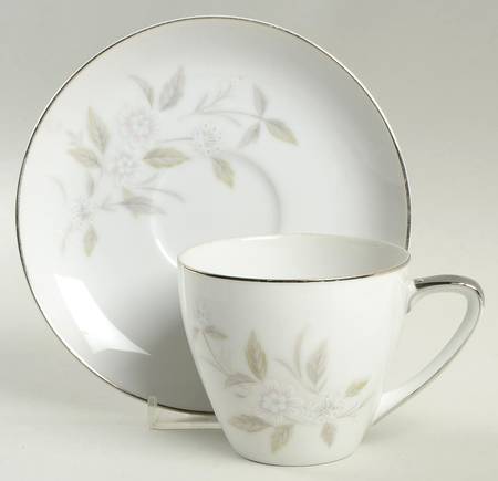 Georgina Flat Cup & Saucer Set