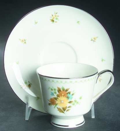 Glenside Footed Cup & Saucer Set
