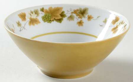 Glen Oaks Fruit/Dessert (Sauce) Bowl by Mikasa