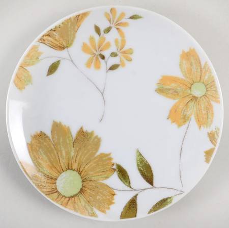 Golden Berry Salad Plate