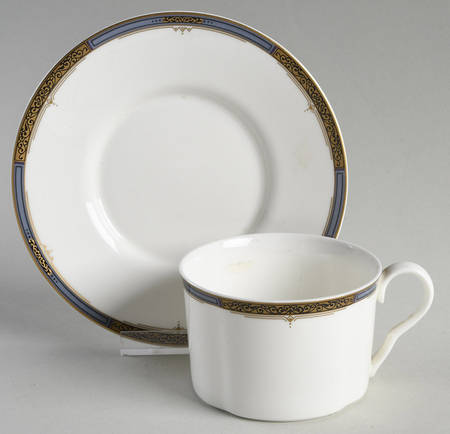 Golden Crest Flat Cup & Saucer Set by Mikasa