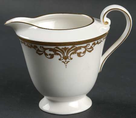 Golden Dynasty Creamer