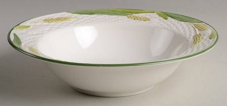 Golden Harvest 10" Round Vegetable Bowl