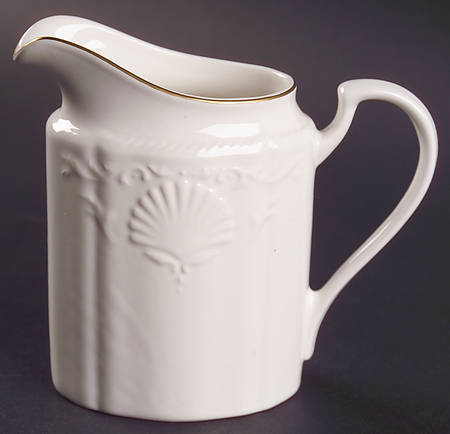 Golden Isle Creamer