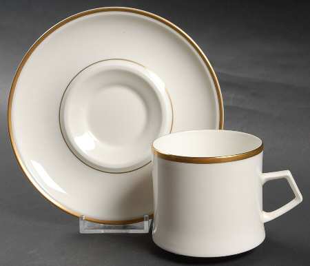 Goldenaire Flat Cup & Saucer Set