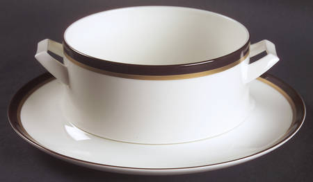 Goldring Gravy Boat & Underplate