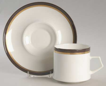 Goldring Flat Cup & Saucer Set