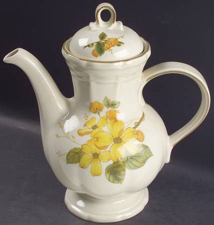 Goldwood Coffee Pot & Lid