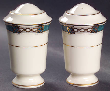 Golden Legacy Salt & Pepper Set