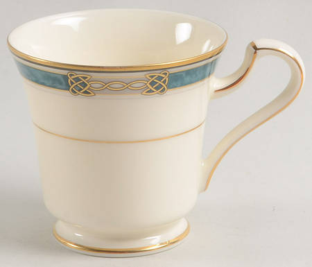 Golden Legacy Footed Cup