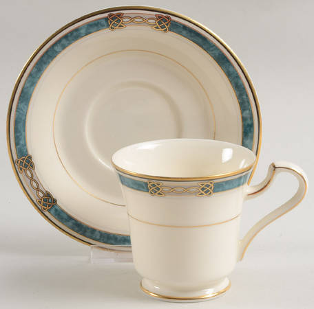 Golden Legacy Footed Cup & Saucer Set