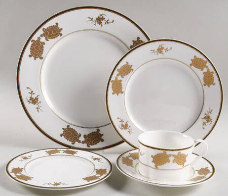 Golden Legend 5 Piece Place Setting