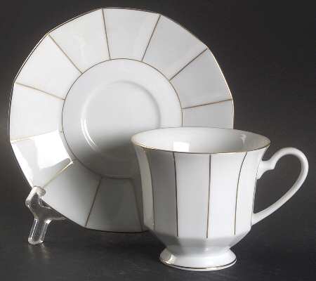 Gold Lining Footed Cup & Saucer Set