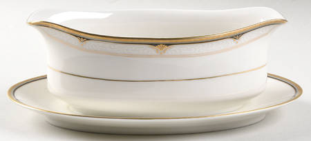 Golden Shell Gravy Boat with Attached Underplate by Mikasa