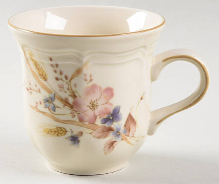 Golden Sky Flat Cup by Mikasa