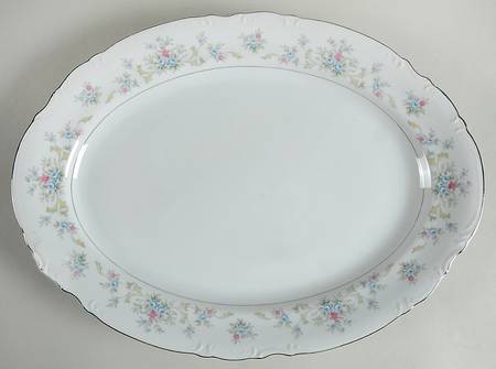 Gracious 16" Oval Serving Platter