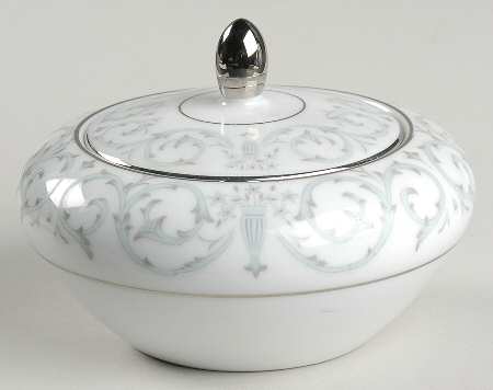 Gramercy Sugar Bowl & Lid