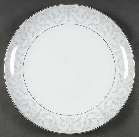 Gramercy 12" Chop Plate (Round Platter)