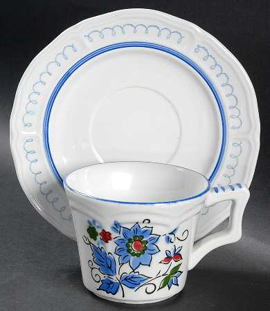 Granada Flat Cup & Saucer Set
