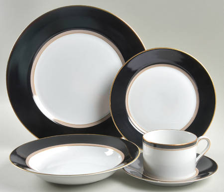 Grandeur Black 5 Piece Place Setting