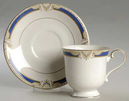 Grimaldi Footed Cup & Saucer Set