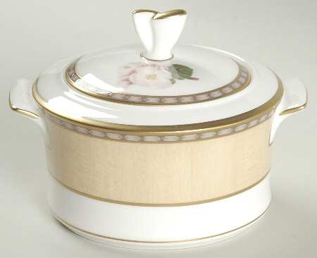 Grand Manner Sugar Bowl & Lid