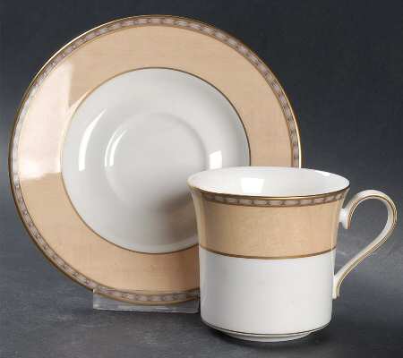 Grand Manner Flat Cup & Saucer Set