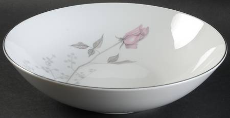 Gwen 9" Round Vegetable Bowl