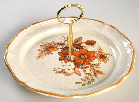 Harvest Bouquet Round Serving Plate with Center Handle (Dp) Hc