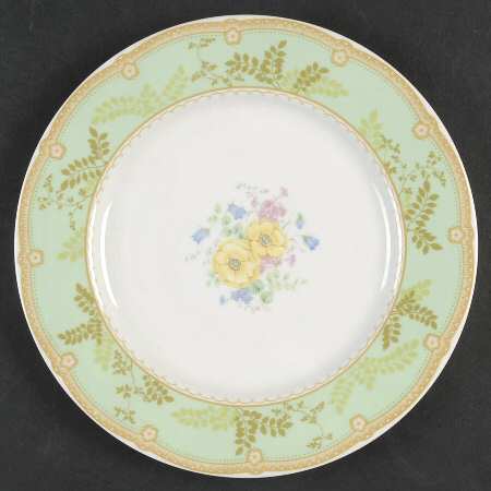 Hampton Court Green Luncheon Plate