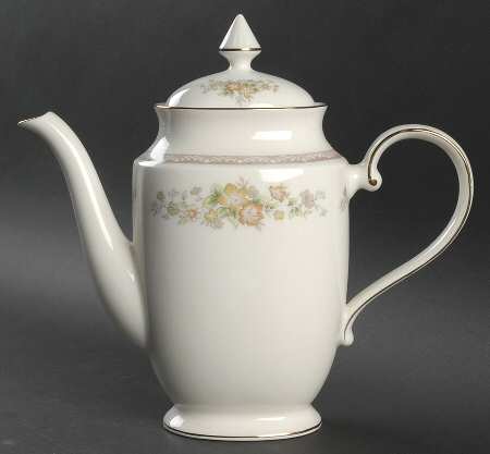 Hampton Court Coffee Pot & Lid