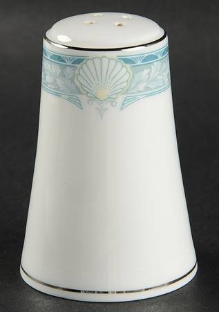 Harbour Crest Salt Shaker