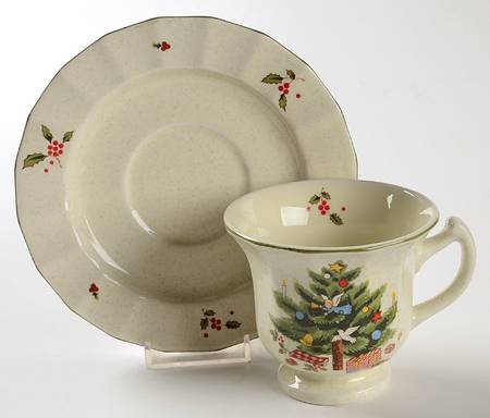 Happy Holidays Footed Cup & Saucer Set