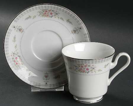 Hamilton Footed Cup & Saucer Set