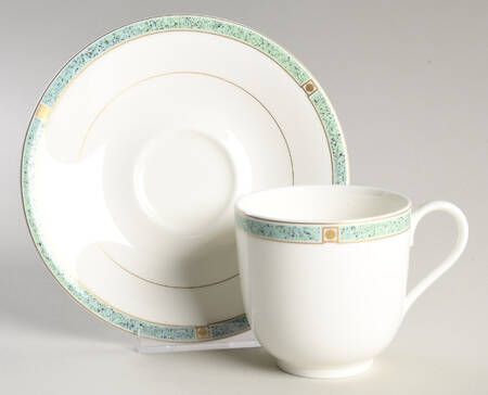Hamilton Footed Cup & Saucer Set