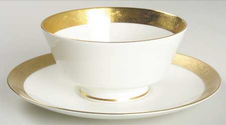 Harrow Footed Cream Soup Bowl & Saucer Set