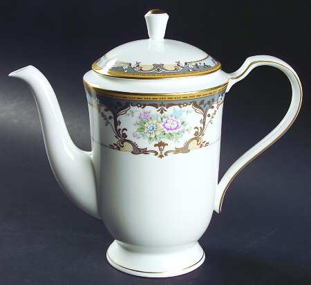 Hathaway Coffee Pot & Lid