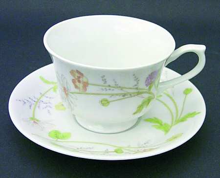 Heather Footed Cup & Saucer Set