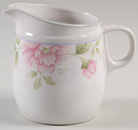 Hearts Delight Creamer