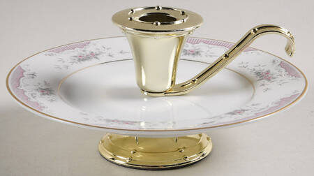 Heirloom 3"- 3 1/4" Candleholder (BB) HC