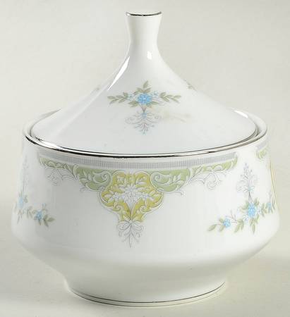 Hepburn Sugar Bowl & Lid