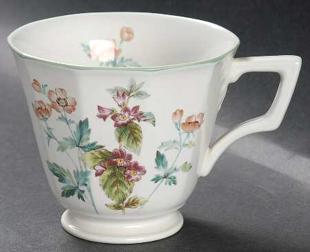 Hedge Row Footed Cup
