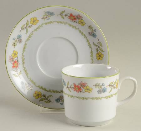 Holmby Hills Flat Cup & Saucer Set