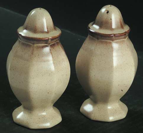 Homespun Salt & Pepper Set