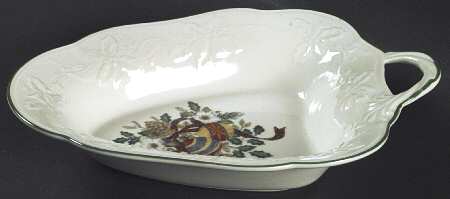 Holiday Season Leaf Shaped Dish