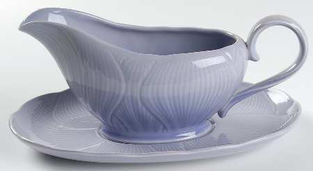 Hyacinth Gravy Boat & Underplate