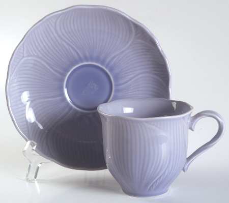 Hyacinth Flat Cup & Saucer Set